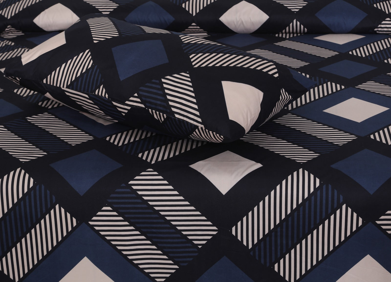 Double Bed Sheet NOS  107