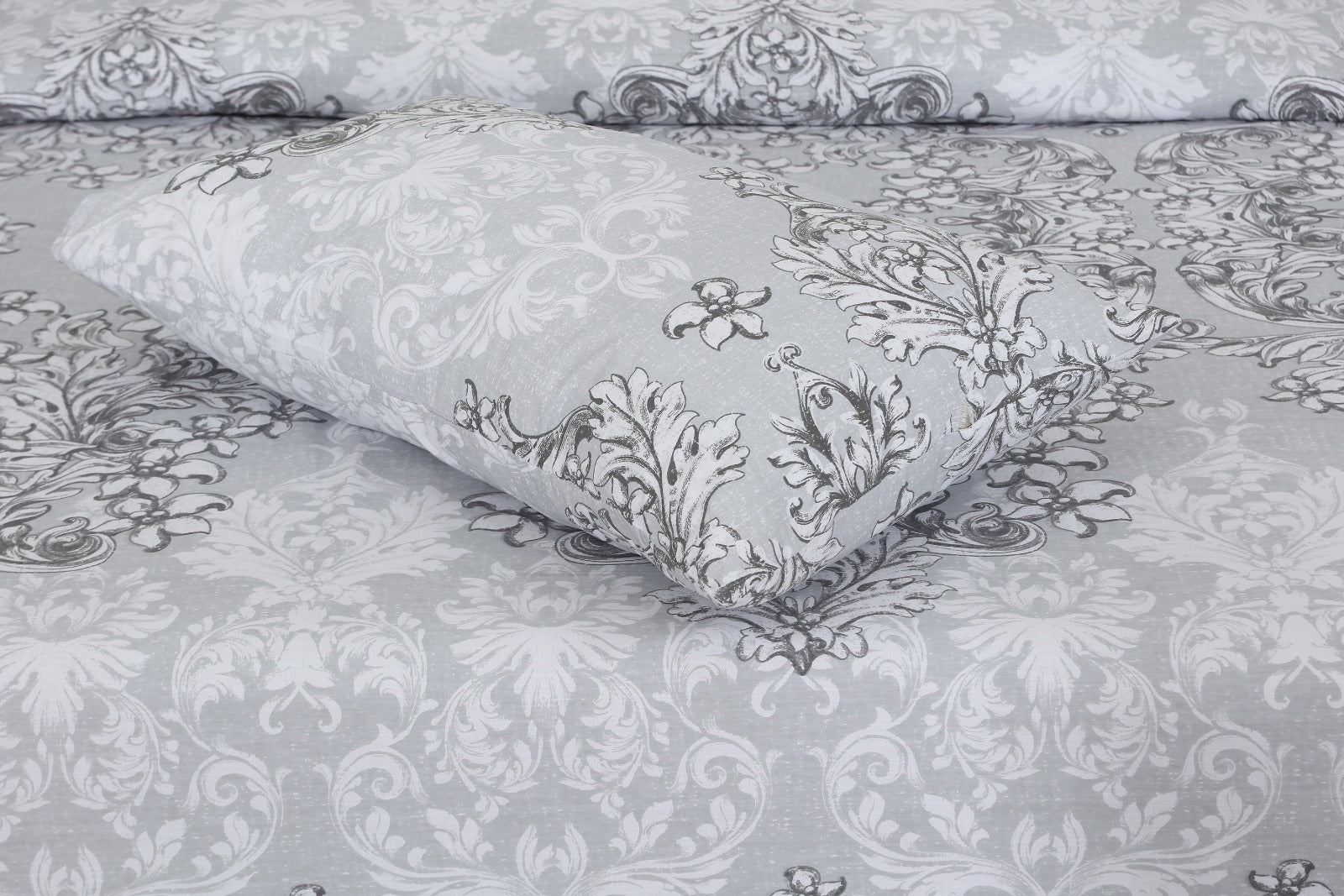 Double Bed Sheet NOS  124