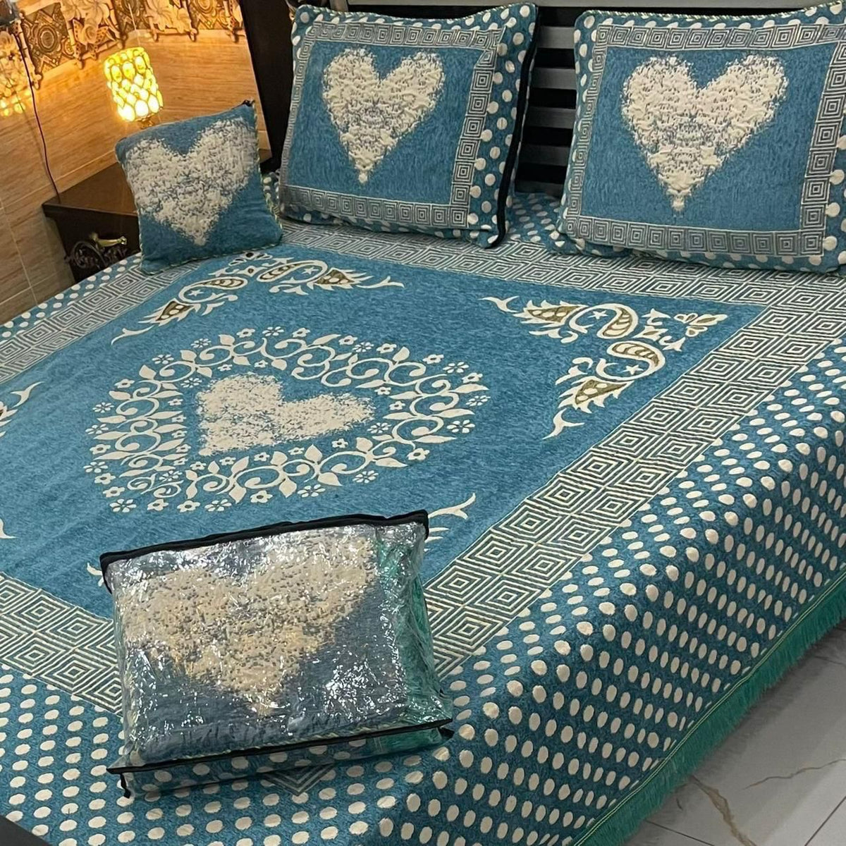 Fancy Velvet Bed Sheet Set - 4 Pieces  FVB 239