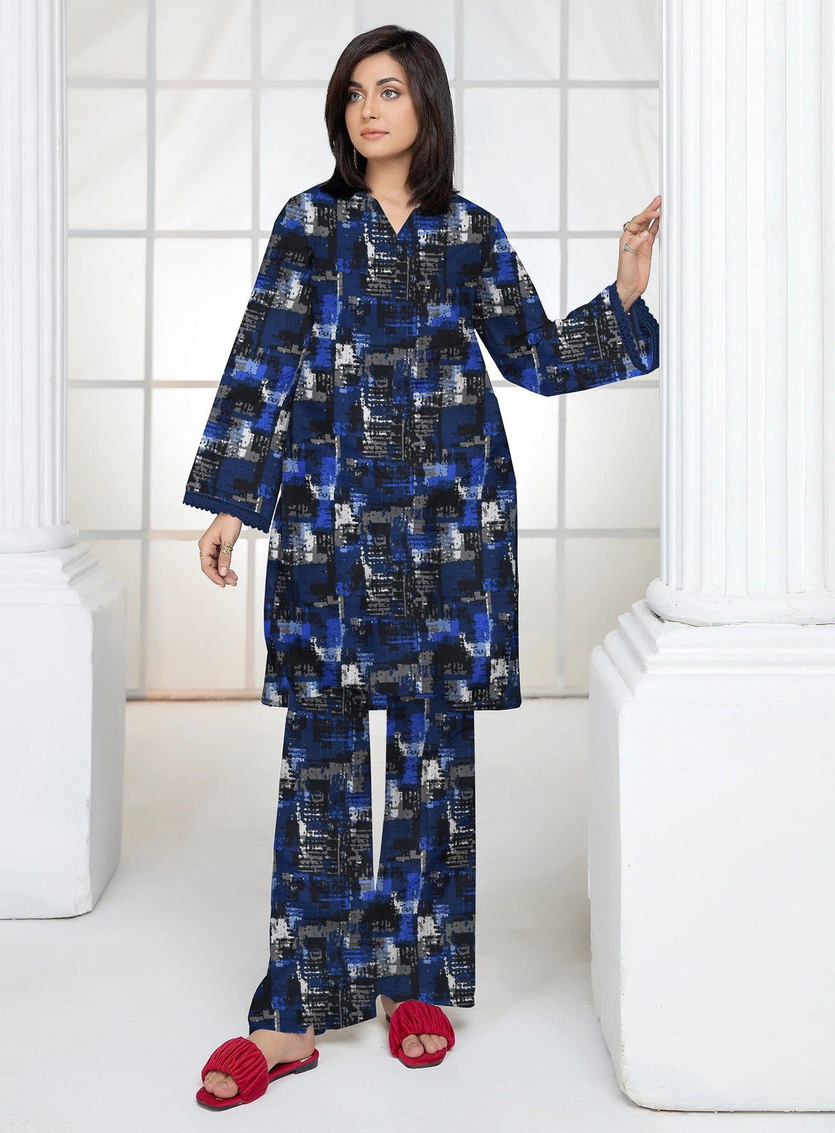 2 Pcs Ladies Suit  Des  134
