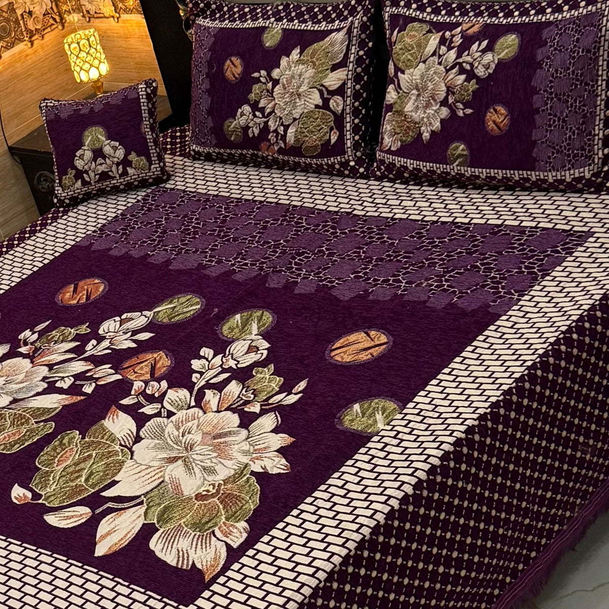 Fancy Velvet Bed Sheet Set - 4 Pieces  FVB 252