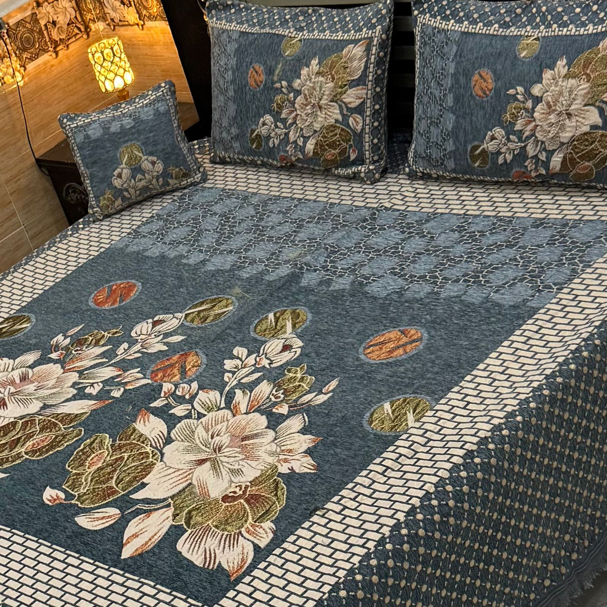 Fancy Velvet Bed Sheet Set - 4 Pieces  FVB 216